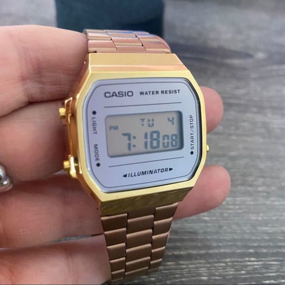 💋 Casio Collection Watch A168WG